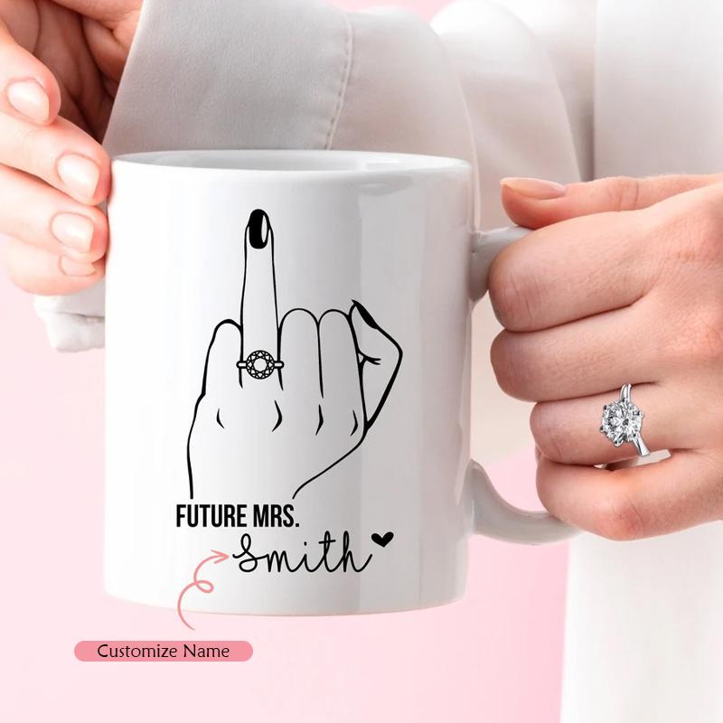 

Персонализированная кружка с именем «Будущая миссис» для безымянного пальца, свадебная вечеринка, девичник, украшения для свадебного душа, чашка для жениха с именем на заказ