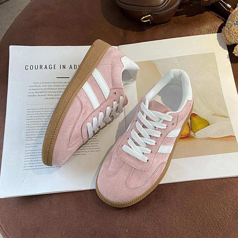 Fashion Women's Casual Sneakers New Lightweight Outdoor Walking Shoes Sneakers Anti-slip Flat Shoes for Women Zapatillas De Deporte