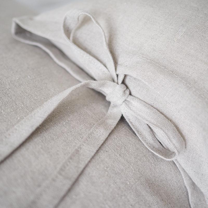 French Pure Linen Pillowcase Pair, Tie Closure, Skin-Friendly, Solid Color, 48x74 cm, Customizable, Ideal for Spring/Summer Home Use.