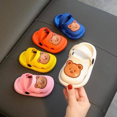 Pantufas de Urso Fofas para Crianças: Sandálias Macias Antiderrapantes de Verão para Meninos e Meninas.