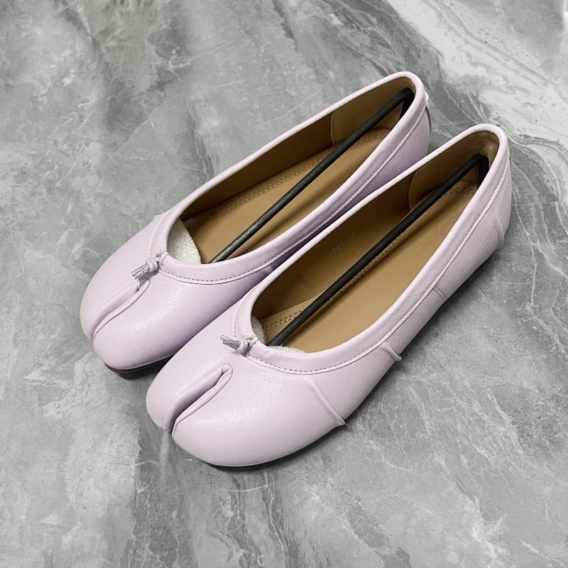 Split-toed shoes women's handmade shoes ballet shoes flats pleated beige niche personalized retro shallow mouth single shoes