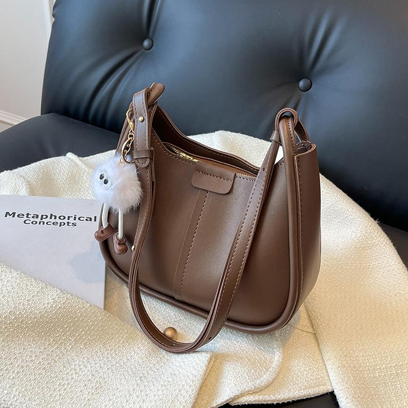 Stylish small bag, 2026 new women's bag, trendy versatile crossbody bag, shoulder shoulder underarm bucket bag