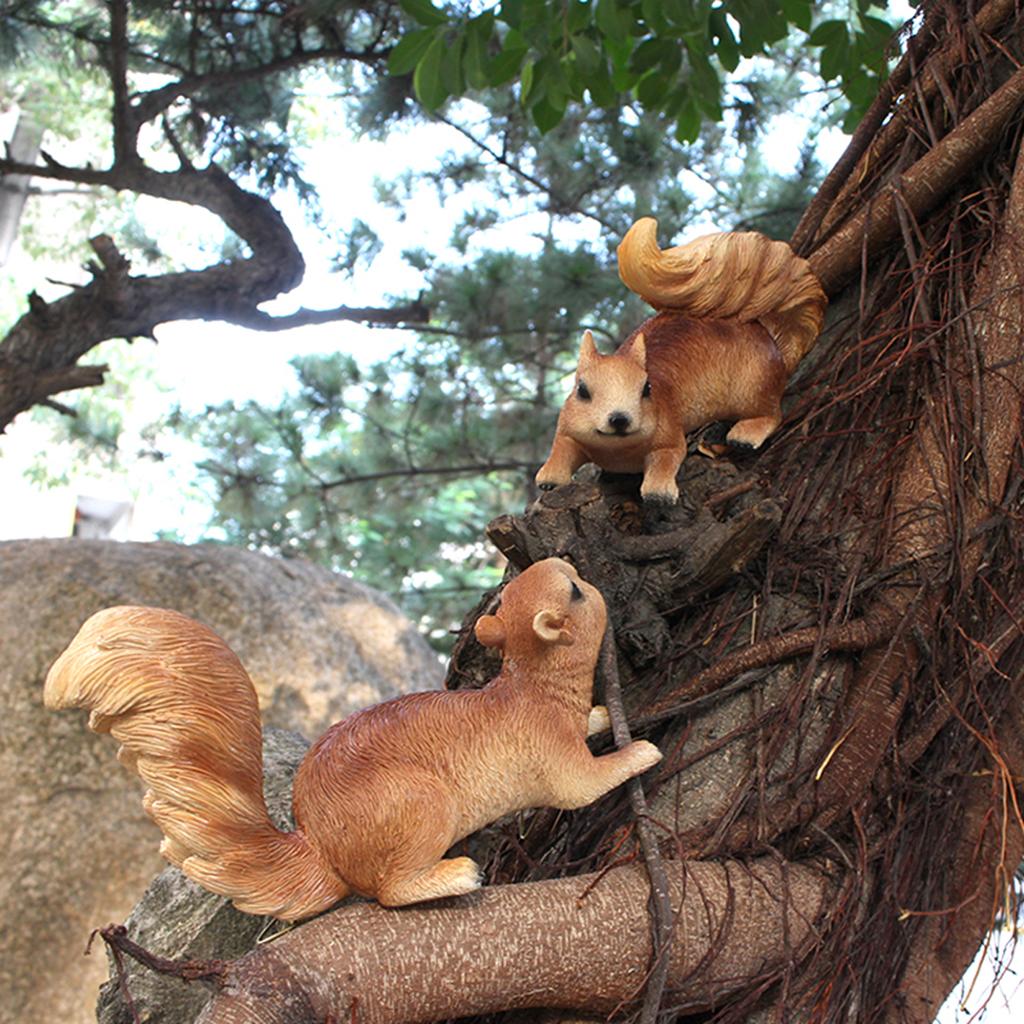2 pieces of simulated squirrel tree hanging resin crafts, courtyard garden tree decoration, courtyard lawn decoration, home and