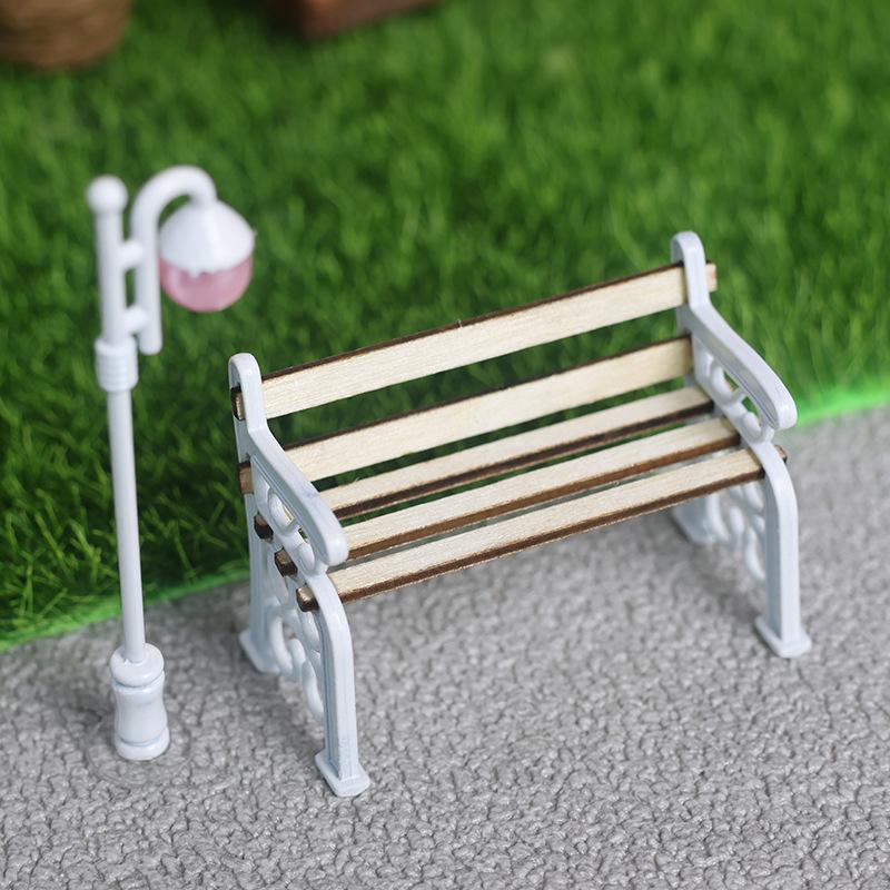 2 Teile/Satz 1:12 Puppenhaus Miniatur Holz Parkbank Straßenlaterne Anzug Fee Garten Ornamente Gartenmöbel Modell Dekor Spielzeug