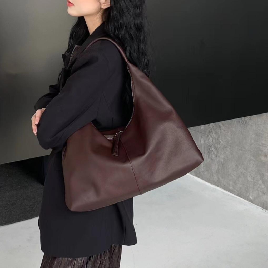Simple 2025 Large-capacity Advanced Texture Niche Work Commute Large-capacity Leather Versatile Single Shoulder Underarm Bag Women