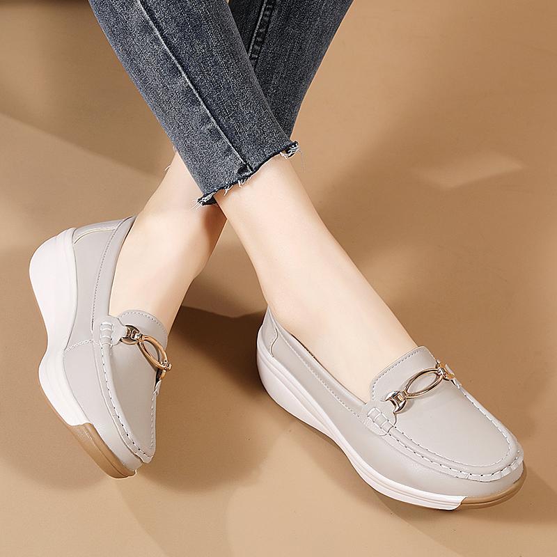 Women's Leather Wedge Loafers Non-slip Soft Sole Casual Shoes Lightweight Platform Footwear for Daily Wear