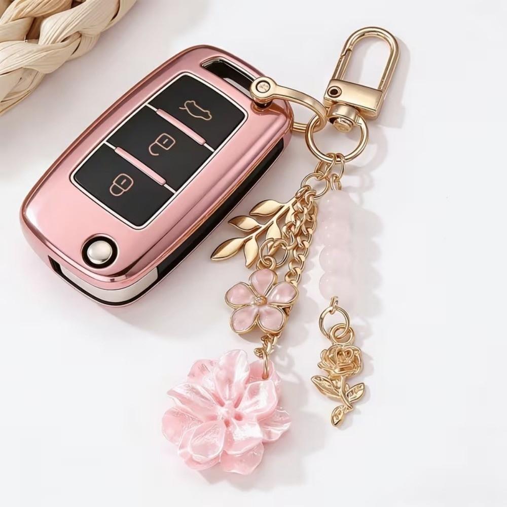 Metal Flower Keychain Beaded Sakura Key Chain Ornaments Cherry Blossom Pendant Bag Key Decor