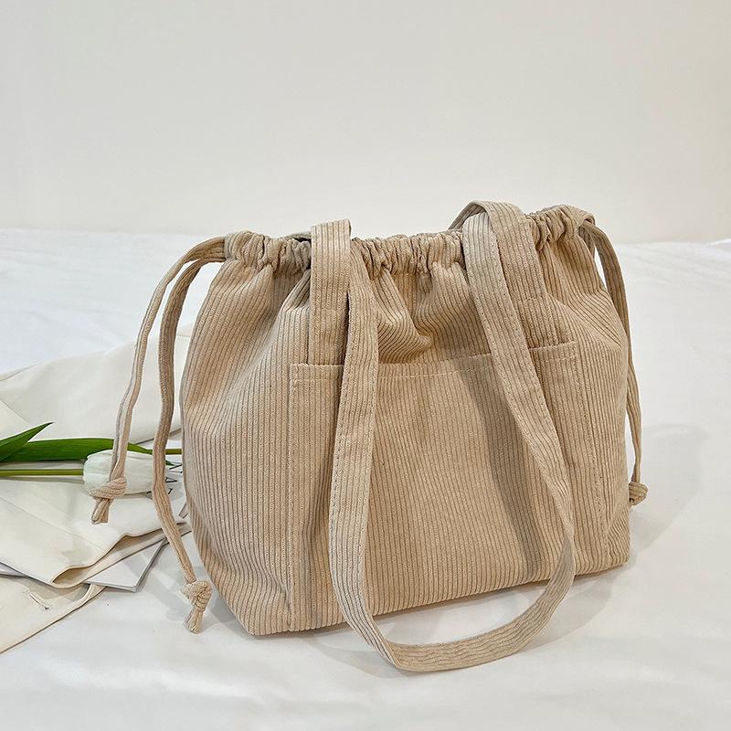 

Simple and versatile canvas bag winter new large-capacity tote bag women s shoulder bag corduroy big bag хаки