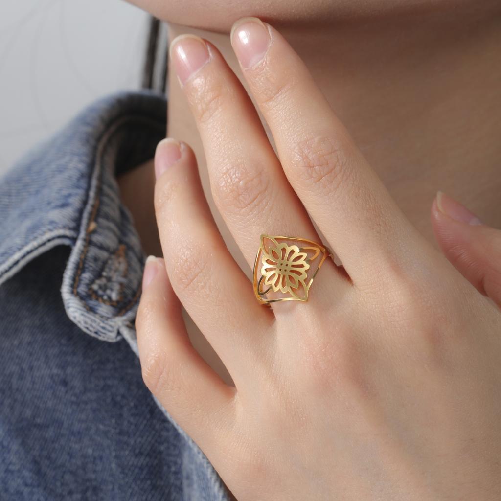 Fashion Flower Witch Knot Open Ring Stainless Steel Minimalist Charm Ring Retro Adjustable Irish Jewelry Gift