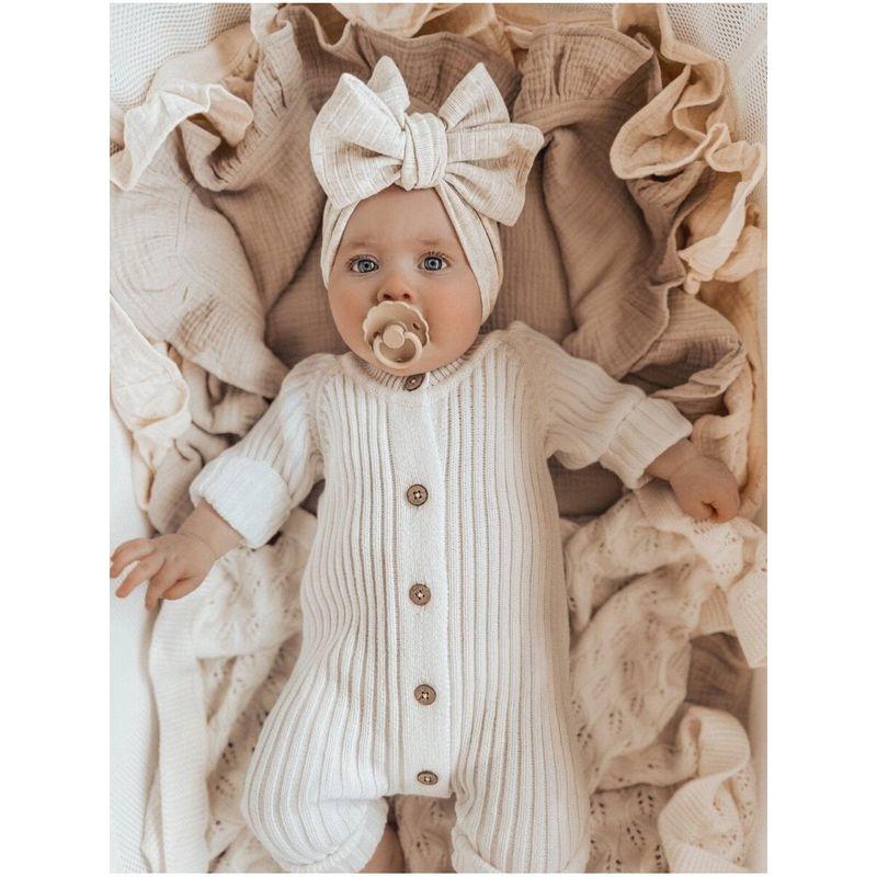 Trendy Baby Romper Sweater for Autumn and Winter, Stylish Korean-Style Knit Jacket for Full Month and 100-Day Photoshoots