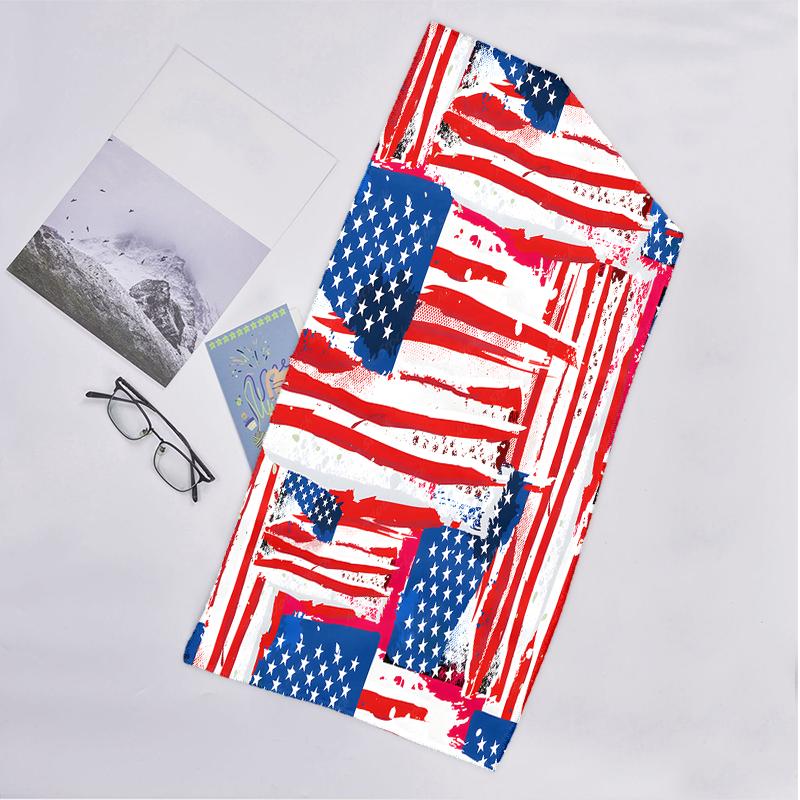 American Flag Fashion Beach Towel: Ideal for Summer Adventures Soft, absorbent and quick drying suitable for swimming and bathing