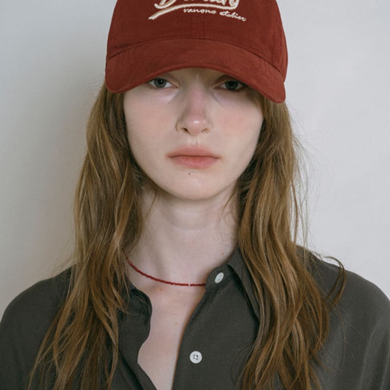 Vanone Atelier B3010 Darling Embroidered Ball Cap_Wine