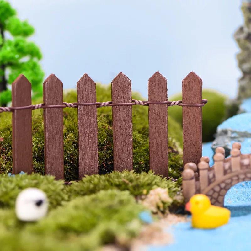 Miniature Fairy Garden Wood Fence Doll House Terrarium DIY Accessories Kit Decor Miniature Fairy Garden Wood Fence Doll House Terrarium DIY Accessories Kit Decor