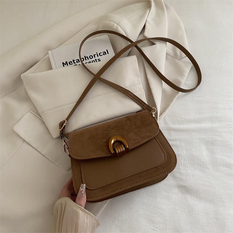 

Casual simple texture saddle bag large capacity retro messenger bag fashion trend commuter shoulder small square bag women коричневый