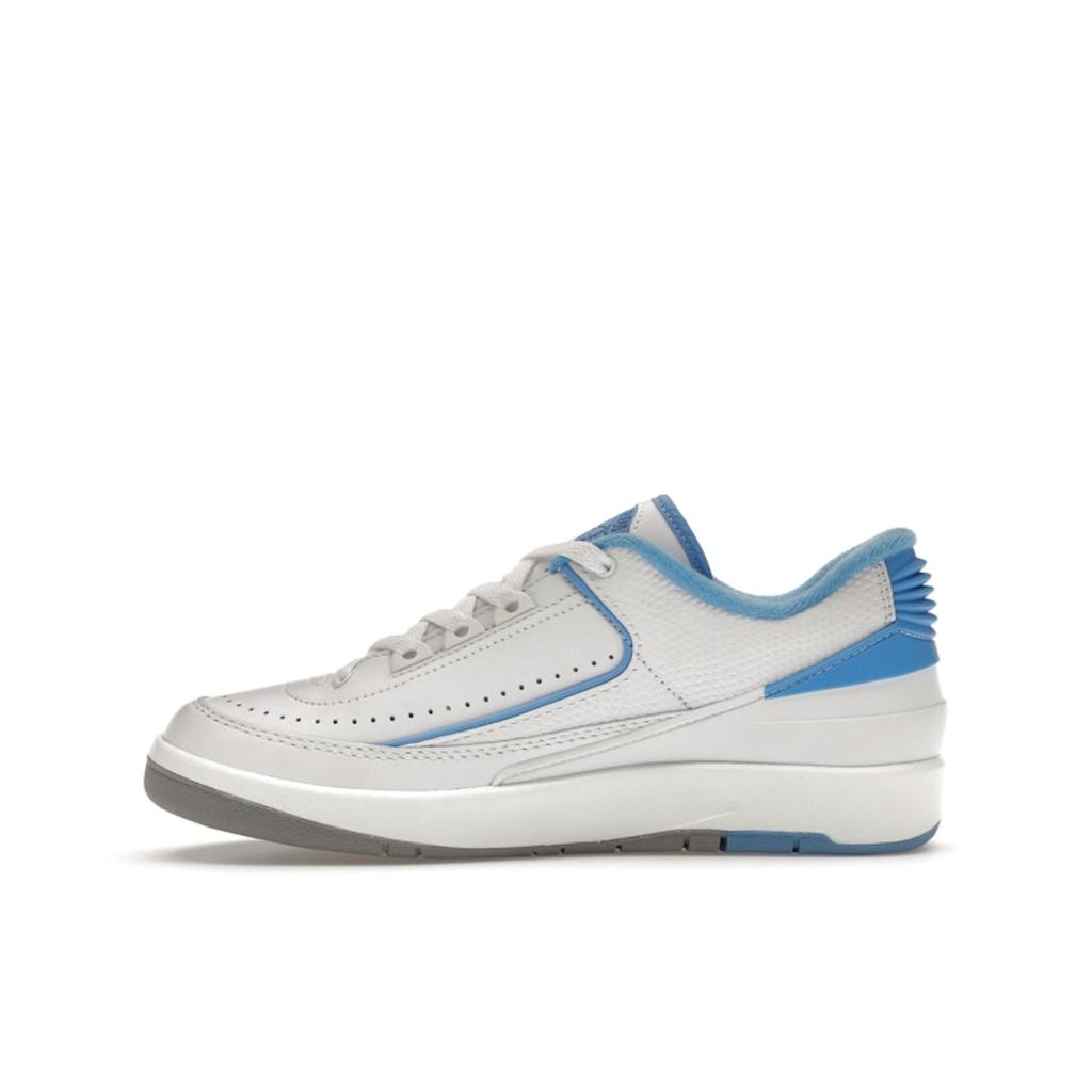 Air Jordan 2 Retro Low GS UNC Kids Sneakers White University-Blue FJ6869-104