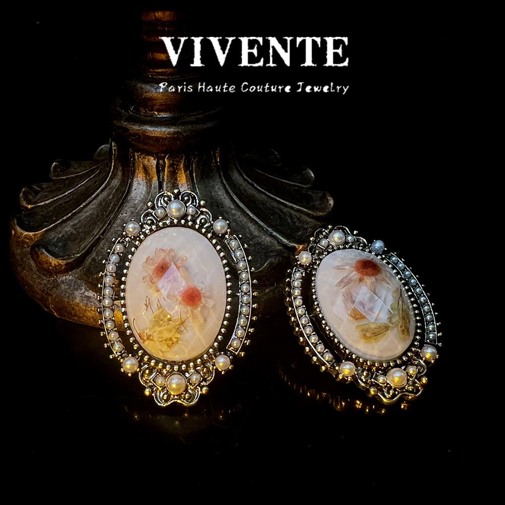 Французские Серьги-Гвоздики с Засушенными Цветами в Янтаре, Премиум Серьги