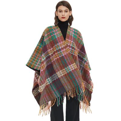 Xale de moda feminina estilo europeu e americano com manga outono inverno quente pashmina capa de viagem estilo étnico borla capa dividida