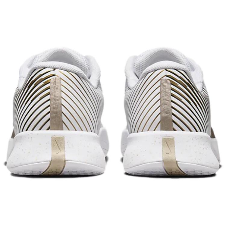 Nike HF3632-100 Air Zoom Cushion Hard Court Tennis Sneakers