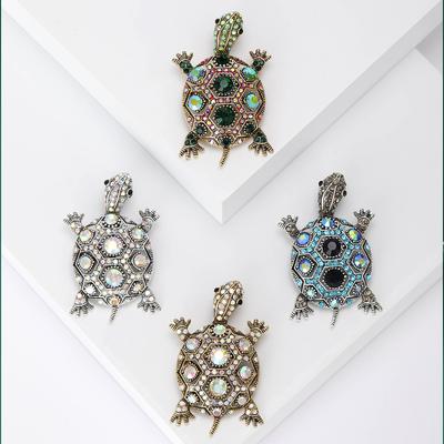 Mode Vintage Strass Schildkröte Brosche Kreative Persönlichkeit Tier Pin Kleidung Zubehör