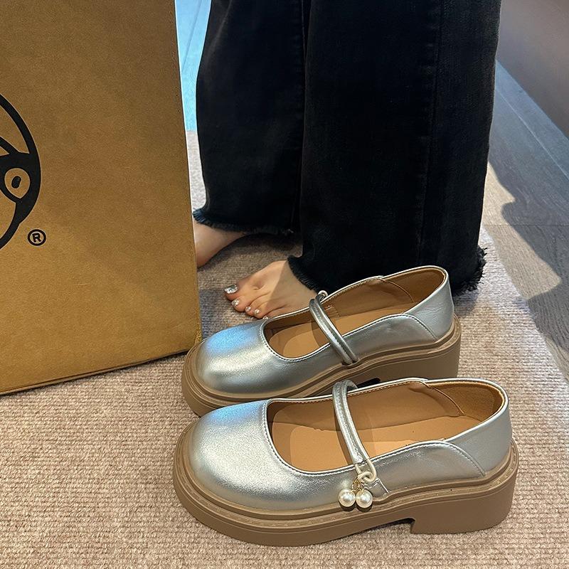 Mary Jane small leather shoes women's flat single shoes new summer skirt sandals gentle wind