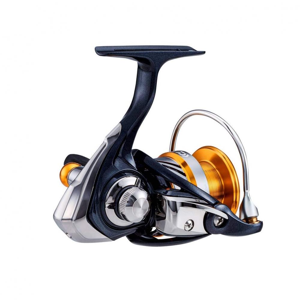 Naviják DAIWA LT2500D s přívlačí 20 Revros (model 2020)