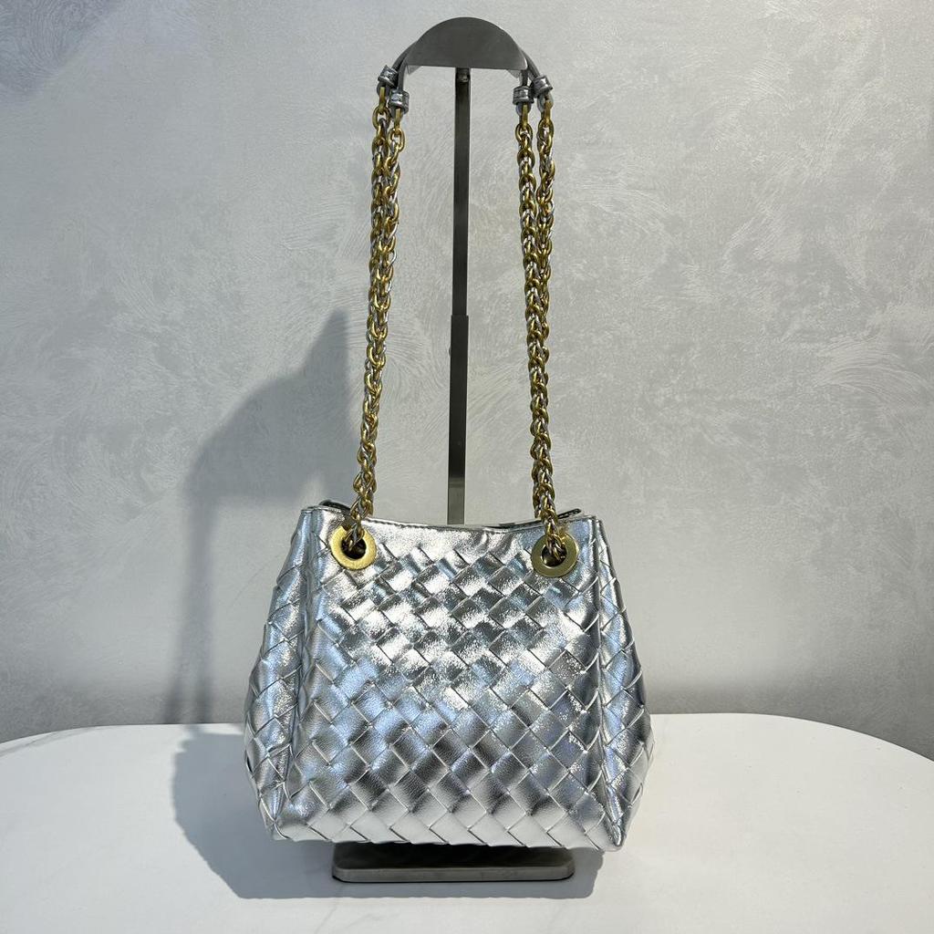 2025 Women's Handmade Leather Woven Chain Bag – Versatile Shoulder & Messenger Bag