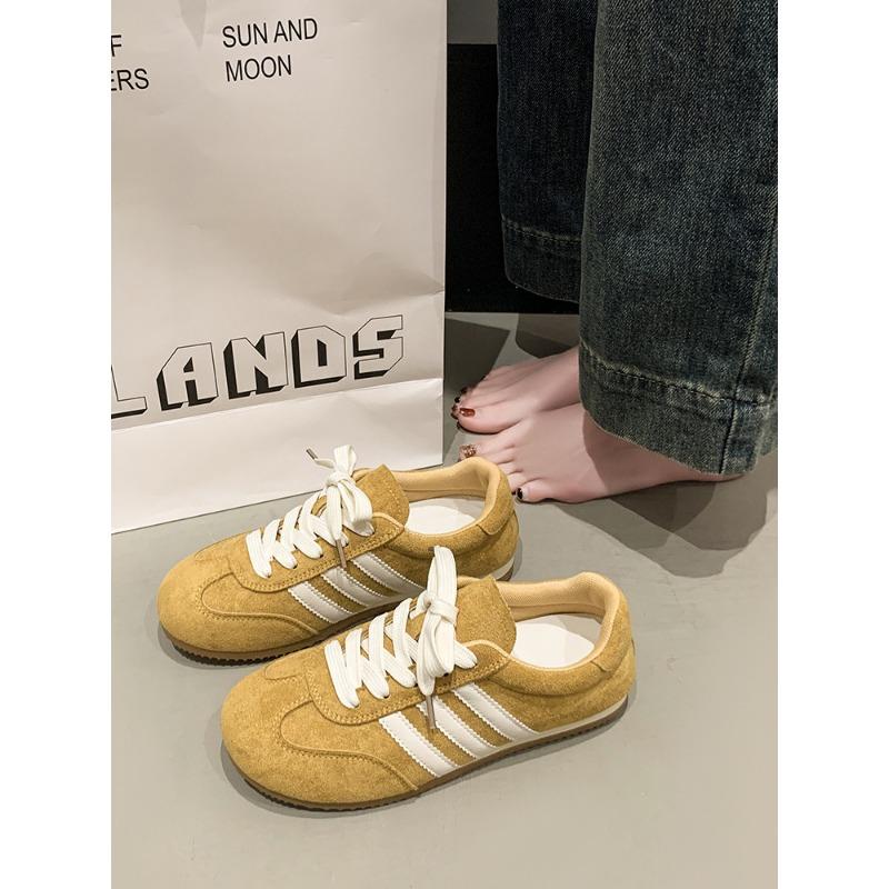 Retro red women's new spring versatile flat-bottomed sports and leisure board shoes women's shoes