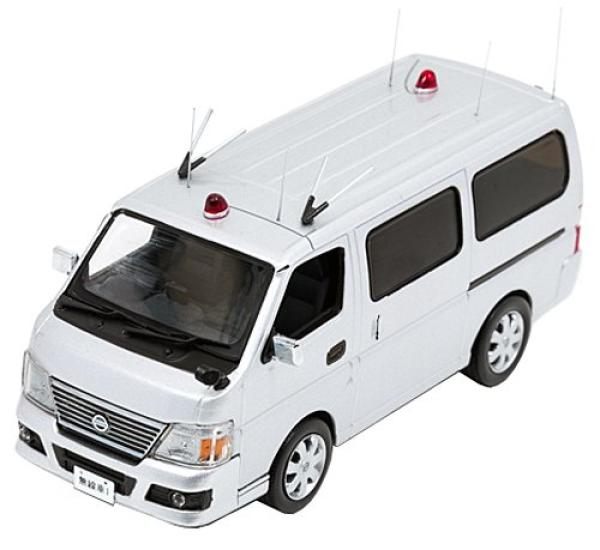 Hikoseven RAI'S 143 Nissan Caravan (E25) Police Headquarters Security Department Radio Vehicle (Finished Model)