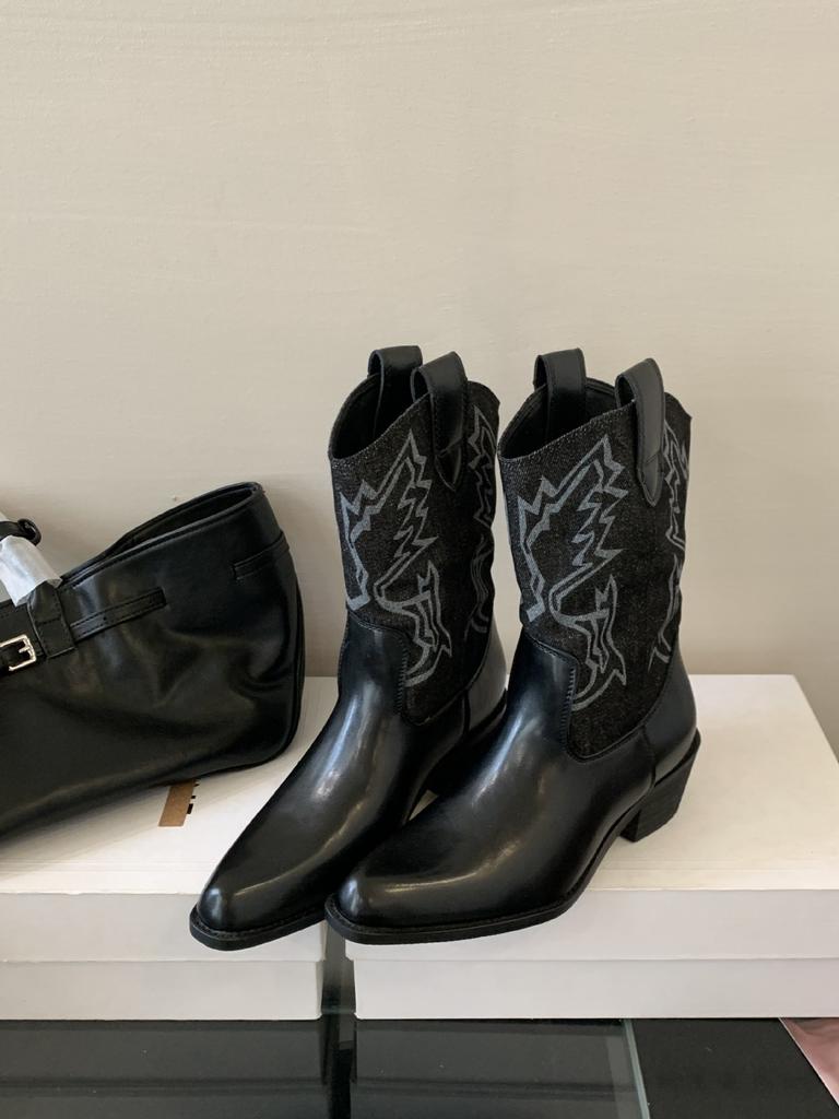 2025 New Retro Pointed Western Cowboy Boots Autumn Thick Heel Medium Tube Martin Boots Women