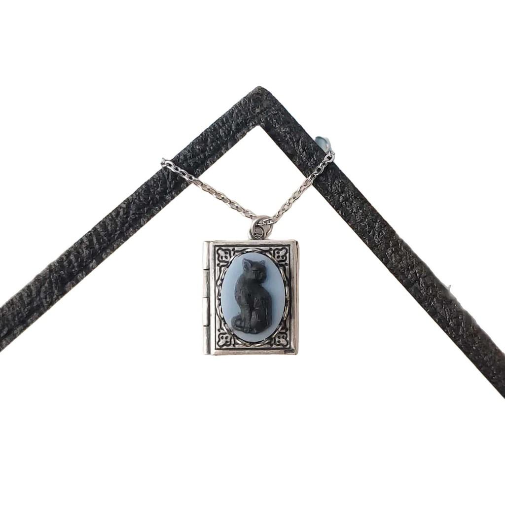 Modern Hollow Square Book Pendant Jewelry With Electroplated Finish For Gift Enthusiasts