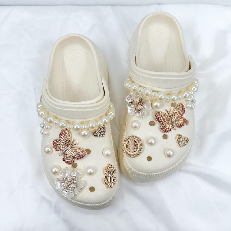 21PCS Fashion Shoe Charms Set Accessories Hole Shoe Buckle Diamond Butterfly White Flower Pearl Chain DIY 3D Shoes Decorations