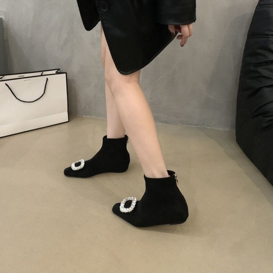 

Xiaoxiangfeng черные ботильоны со стразами на скрытой платформе женская обувь 2025 осень-зима тонкие эластичные ботильоны в зарубежном стиле ботинки 40