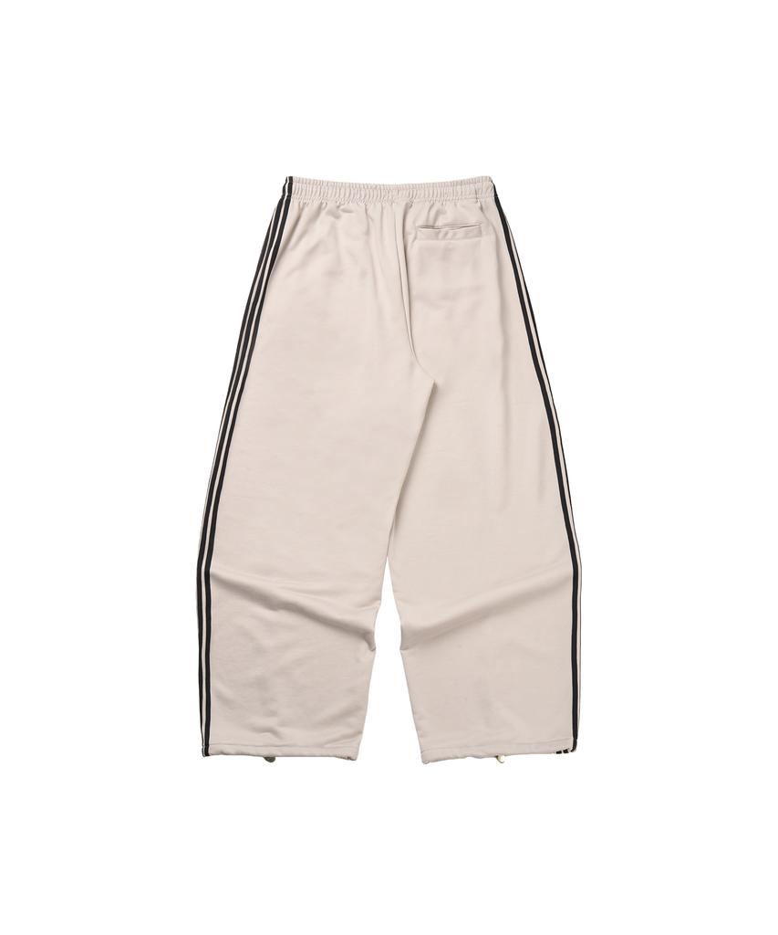 Masateu 4-Stripes Track Pants _ Smoke Beige