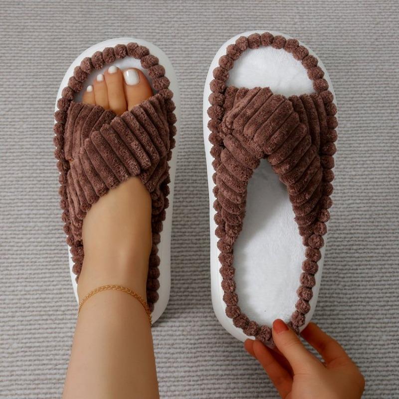 

Женские тапочки 2024 года, новые весенне-осенние уличные модные туфли на плоской подошве, сексуальные пляжные тапочки, повседневные женские сандалии на платформе, шлепанцы для женщин 36-37 коричневый