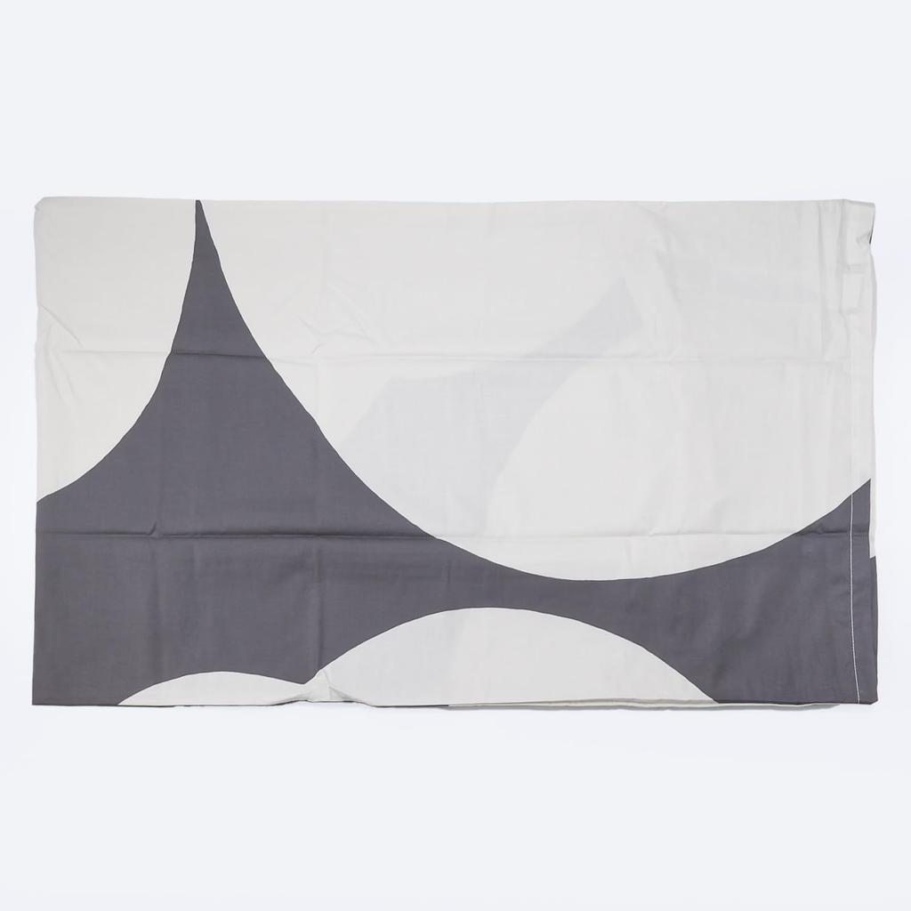 Marimekko Iso Unikko Pillowcase, 50x70cm, Black and Beige, 73496 073496 910 [Parallel Import]