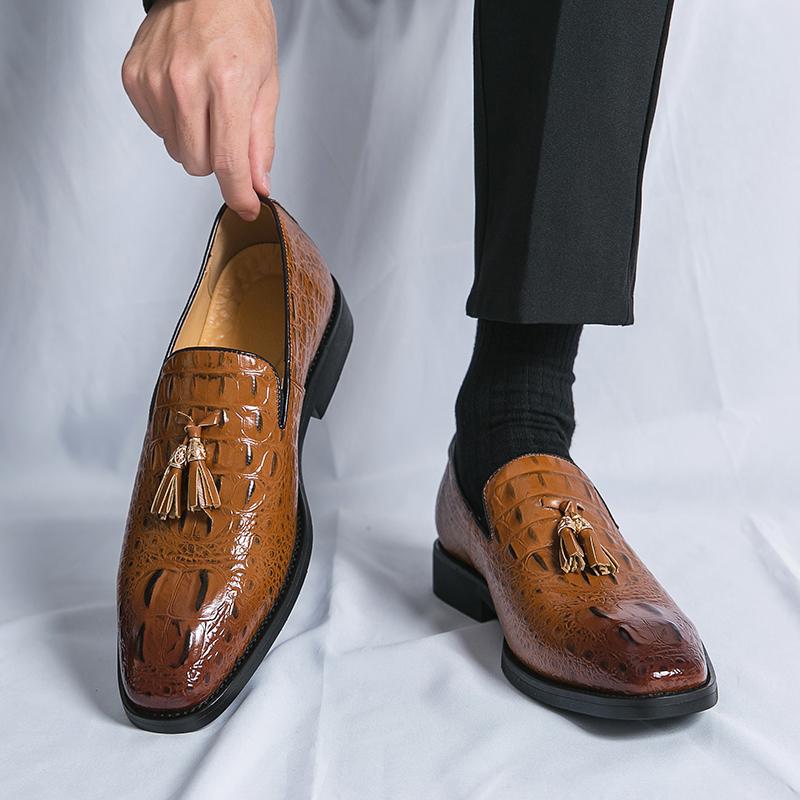 FashionMen ציצית נעלי עור נעלי שמלת עסקים בעבודת יד נעלי קז'ואל נעלי שרוכים נעלי גברים פלטפורמת מוקסינים להחליק