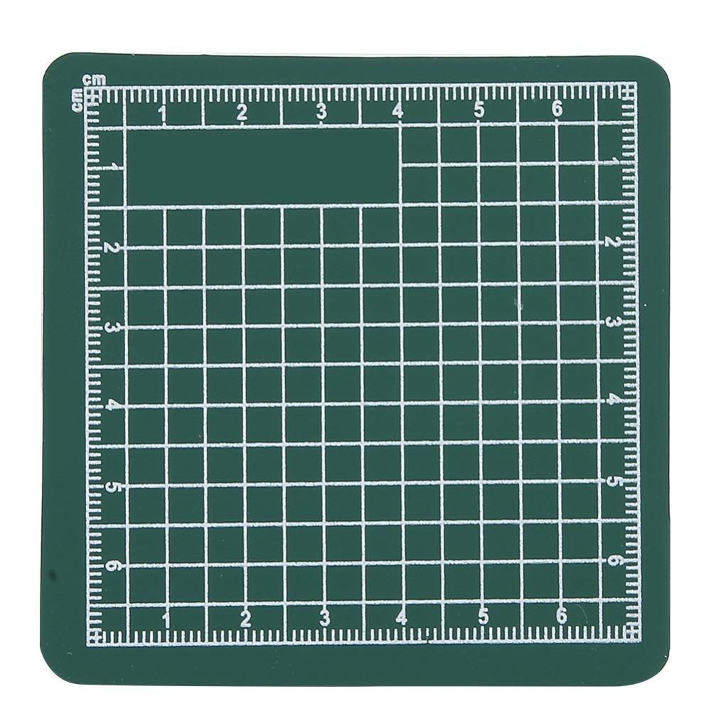 2pcs 8x8cm Cutting Mat Square Paper Cutting Board Anti Slip Craft Cutting Mat  Hand Account DIY