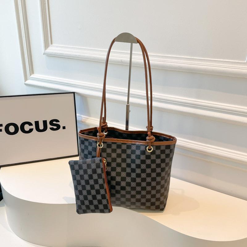 Two-piece set women's bag large capacity shoulder bag retro plaid handbag new bag hand bag