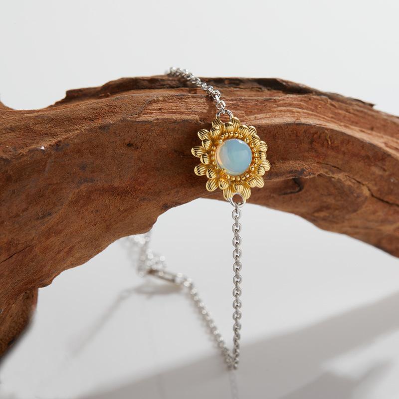 Vintage Small Daisy S925 Sterling Silver Inlaid With Natural Garnet Colored Opal Bracelet Women'S High-End Jewelry