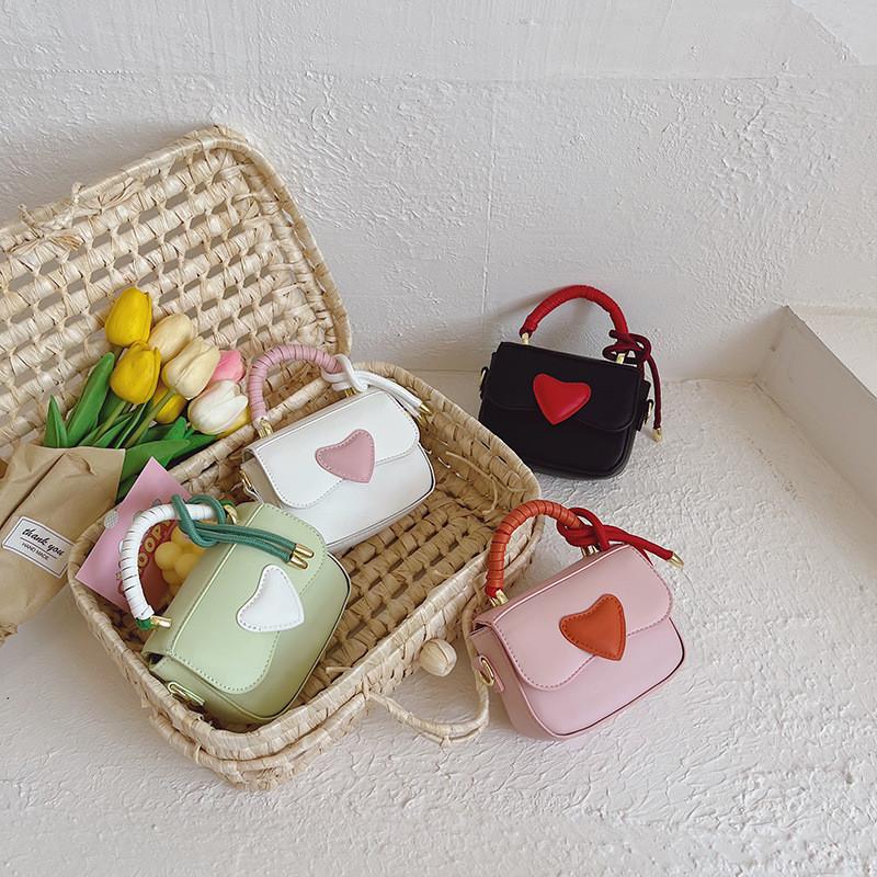 Trendy Mini Pu Handbag For Children Stylish Heart Design Cute Crossbody Bag