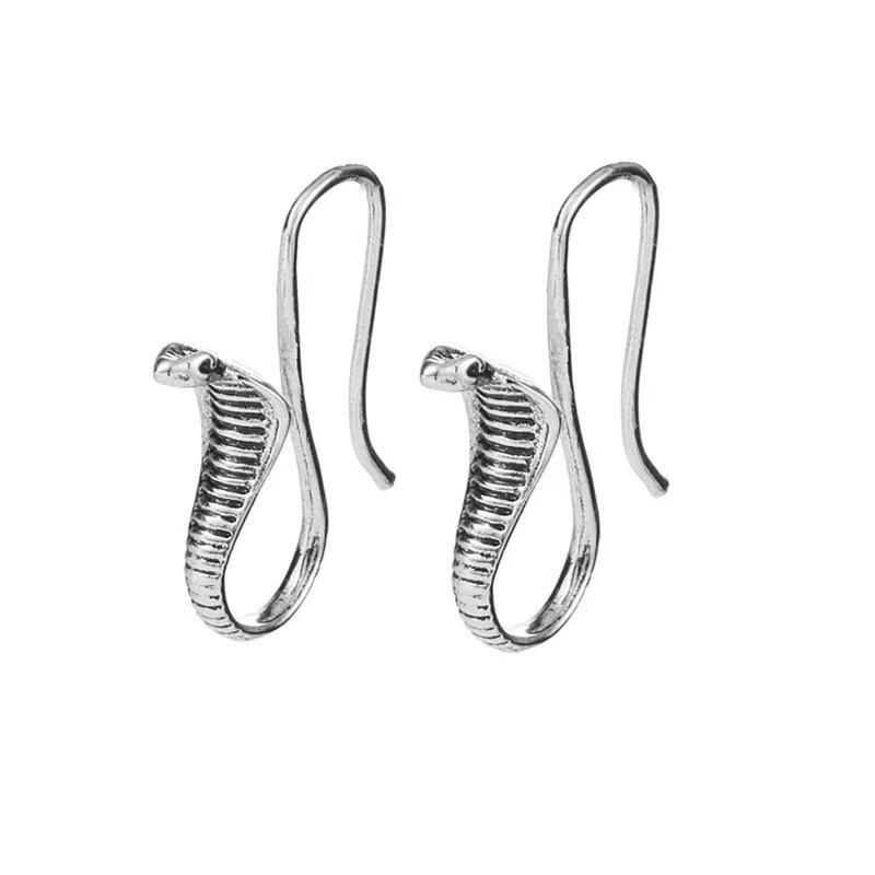 Vintage Chinese Style Dragon Stud Earrings for Women Trendy Punk Personality Animal Totem Earrings Statement Jewelry Gift