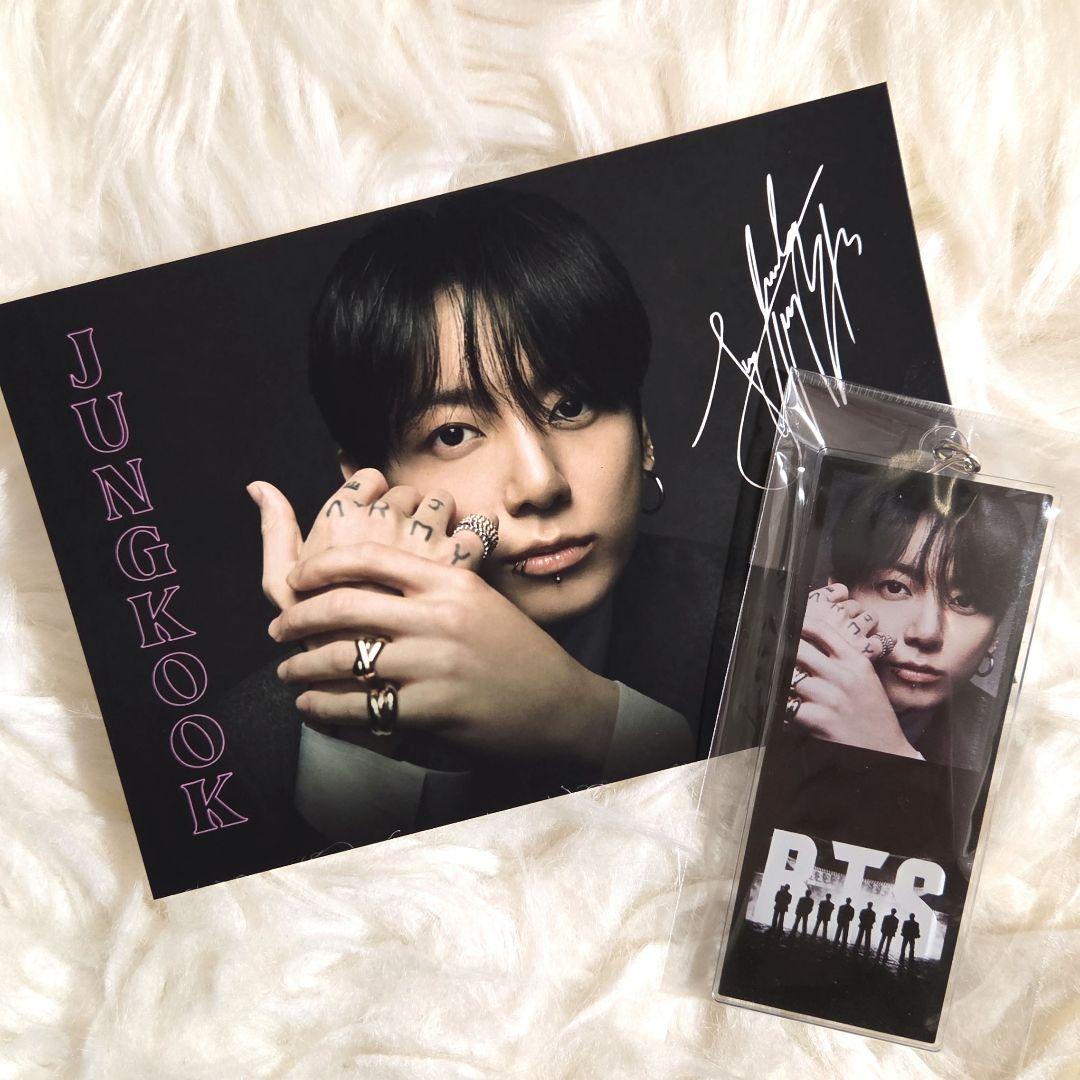 Набор акриловых брелоков-открыток BTS Jungkook