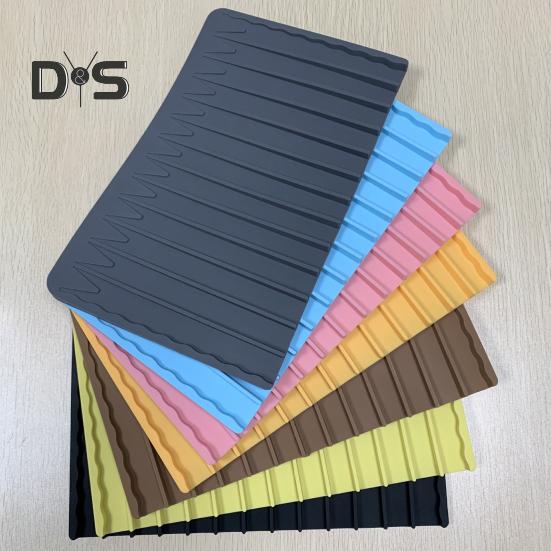 Food Grade Draining Mat Flexible Anti Scratch Kitchen Self Draining Silicone Drying Mat Home Supplies