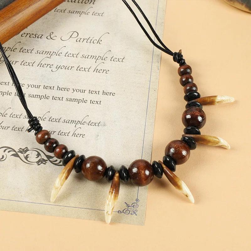 Ethnic Style Wood Bead Wolf Tooth Pendant Necklace Men's and Women's Retro Personality Hip Hop Rock Punk Jewelry Accessories