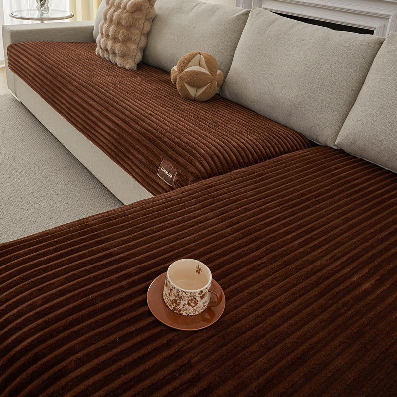 

2026 Autumn/Winter Non-Slip Dirt-Resistant Flannel Sofa Cushion 45*45CM Lumbar Pillow Cover (Without Core)