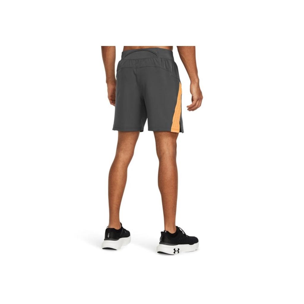 Under Armour Pantalones cortos casuales tres cuartos transpirables para correr Launch para hombre, gris rinoceronte 1376508-026