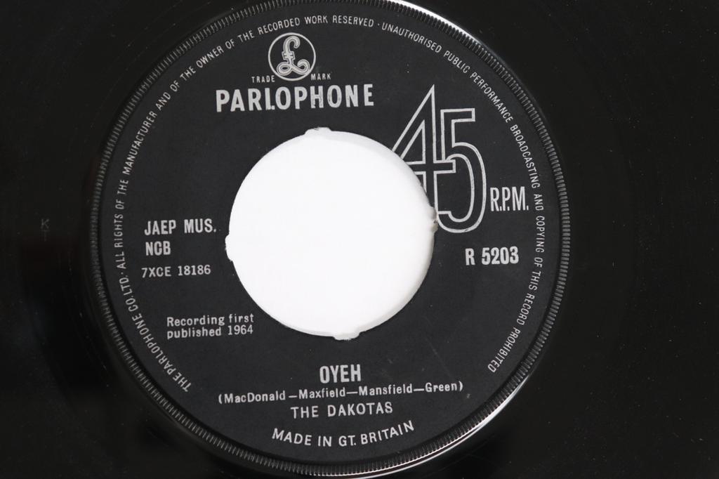 7inch Record DAKOTAS - Oyeh R5203 PARLOPHONE 1964 US Rock Used