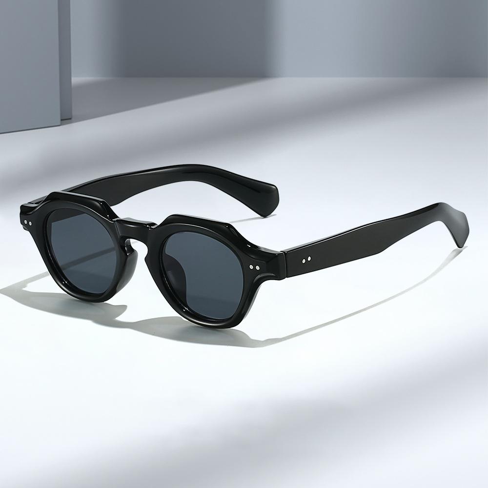 Kufang new models are specially designed for retro round frame rice nail sunglasses for women, personalized fashion, European and American thick frame