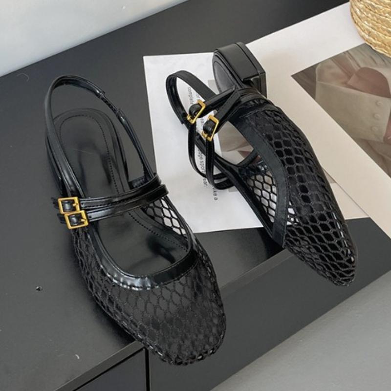 

Mesh Hollow Flat Sandals for Women Summer Fashion Low Heel Buckle Design Casual Shoes Comfort Beach Lightweight Shoes 43 чорний