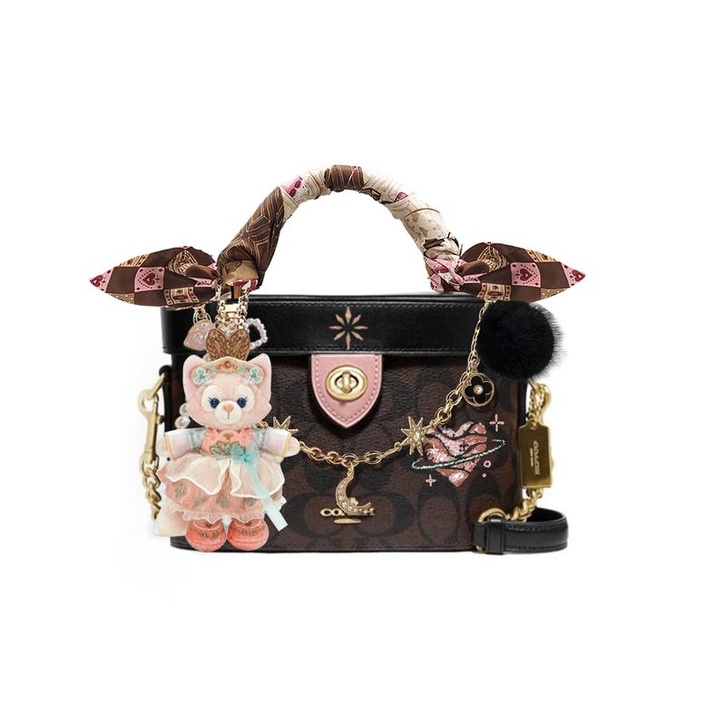 

COACH handbag [Customized bag] Kay 20 classic presbyopia logo logo zipper closure star moon sun chain doll fur ball ribbon Micro Yang basic model чорний